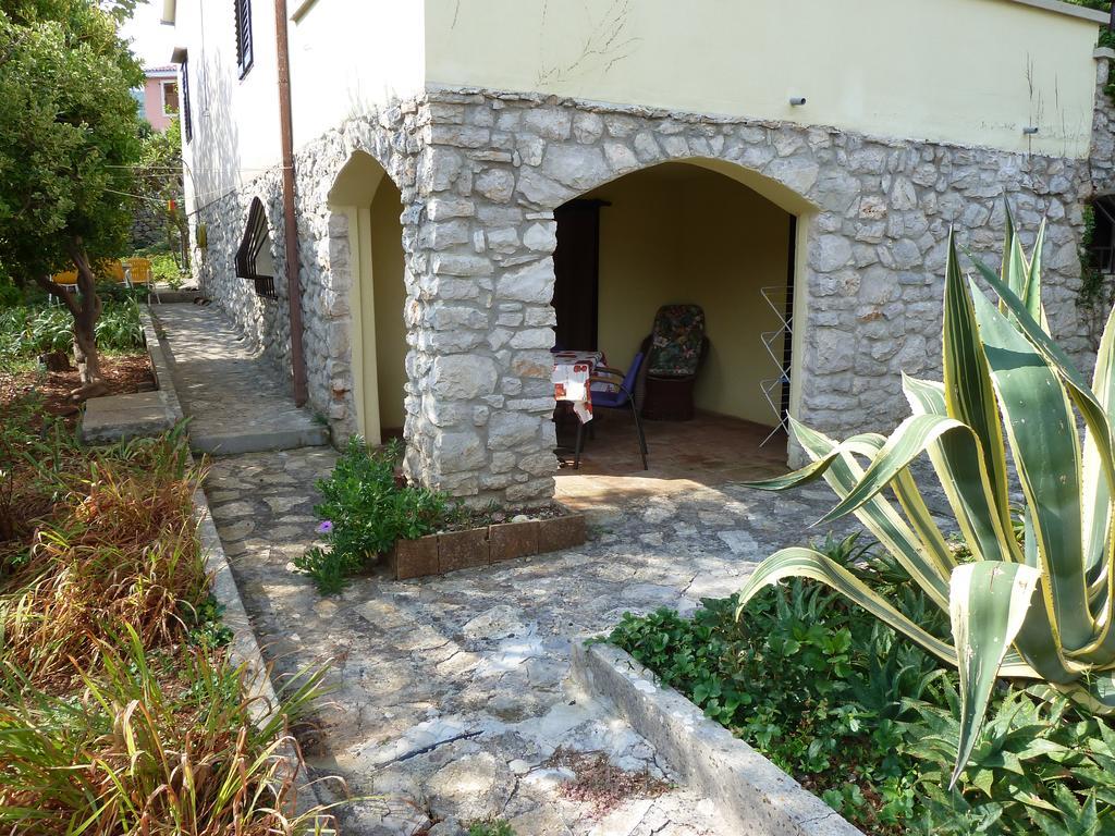 Apartment Nada Veli Lošinj Dış mekan fotoğraf