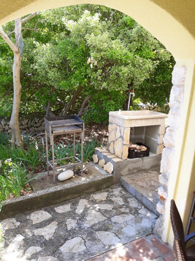 Apartment Nada Veli Lošinj Dış mekan fotoğraf