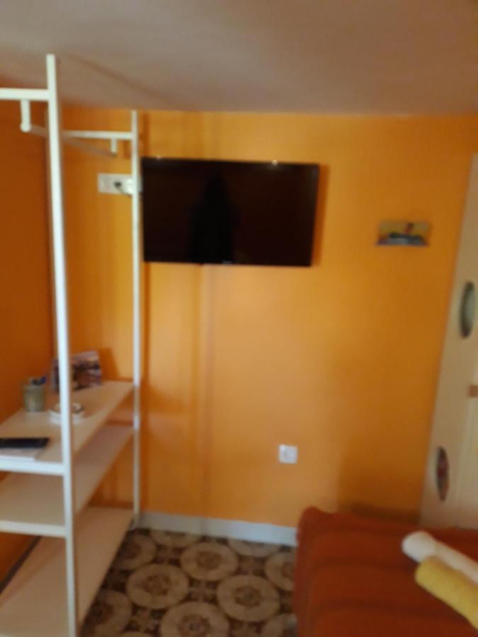 Apartment Nada Veli Lošinj Dış mekan fotoğraf